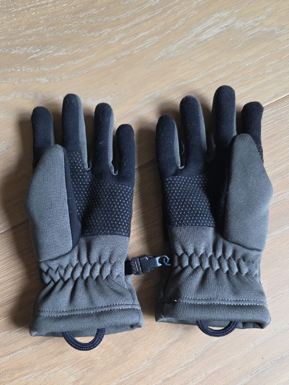 Kids gloves